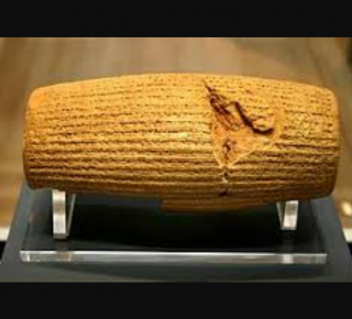 پاسخ به دو شبهه درباره کوروش